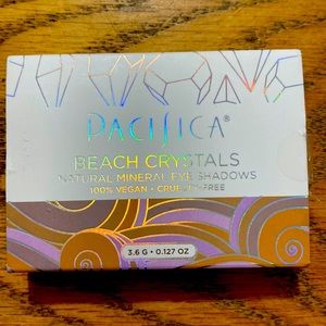 New sealed Pacifica eye shadow. Color : Beach crystals